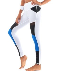 L’urv Shake Your Booty Moto leggings xs